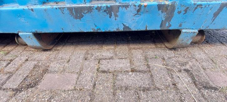 Container op slede HS-1302, Zakelijke goederen, Machines en Bouw | Keten en Containers, Ophalen of Verzenden