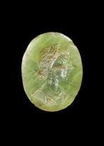 Oud-Romeins peridoot Gravure met een vrouwelijke portret