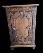 Armoire (1) - rijk gedecoreerd 1 deurs kast - Chêne, Antiquités & Art