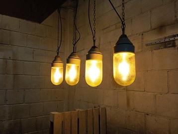 Lampe à suspendre (4) - Lampe industrielle vintage -