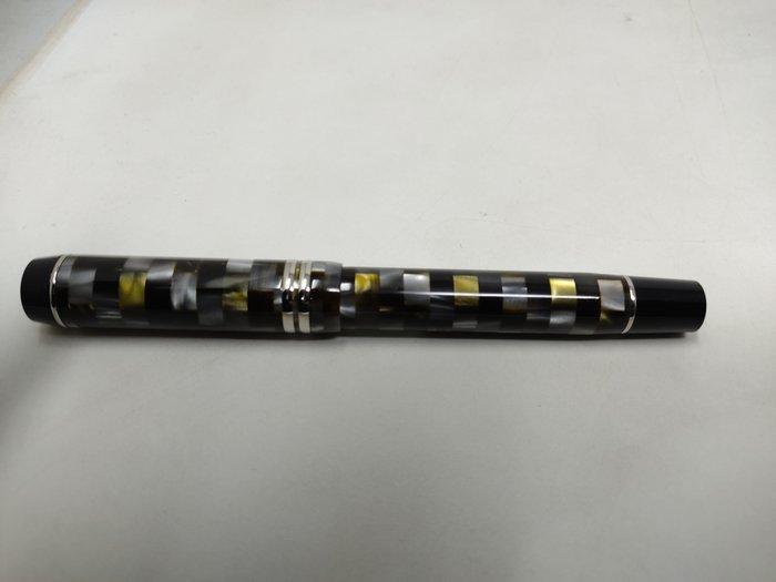 Parker - Parker Duofold Mosaic - Vulpen, Verzamelen, Pennenverzamelingen