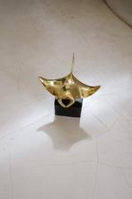 sculptuur, NO RESERVE PRICE - Sculpture Manta Ray on a Base, Antiquités & Art, Art | Objets design