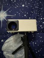 Akiyo model 01 Videoprojector