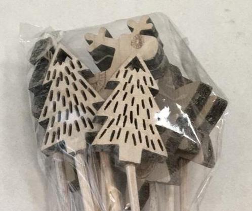 Houten kerstfiguurtjes op steker frosted white 5cm. 9 stuks., Hobby en Vrije tijd, Knutselen, Nieuw