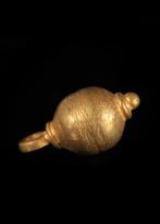 West-Aziatisch Goud Sferische hanger met korrel (Zonder, Antiek en Kunst