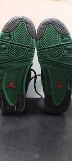 Nike - Jordan 4 RM -Black Gorge Green University Red -