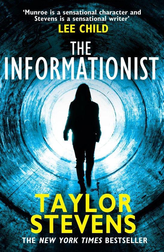 Informationist 9780099588825 Taylor Stevens, Livres, Langue | Anglais, Envoi