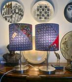Lampe de table (2) - paralumi en soie Fornasetti - Métal,