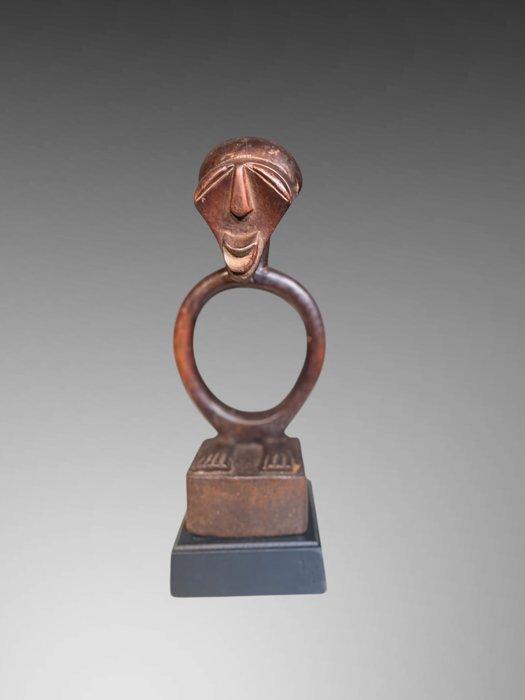 Beeldje SONGYE - 26 cm - fetiche songye - Songye op, Antiek en Kunst, Kunst | Niet-Westerse kunst