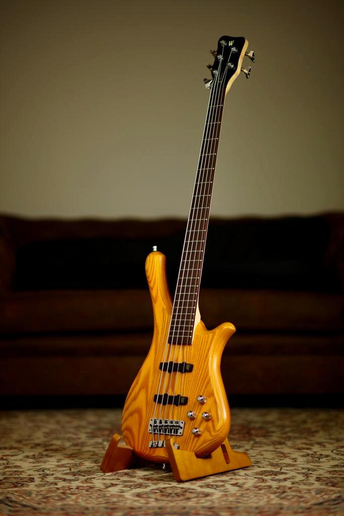 Warwick Rockbass Fortress 5 2023 | Honey Violin, Musique & Instruments, Instruments à corde | Guitares | Basses, Envoi