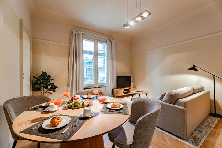 Appartement aan Chaussée dEtterbeek, Brussels, Immo, Appartementen en Studio's te huur, 50 m² of meer