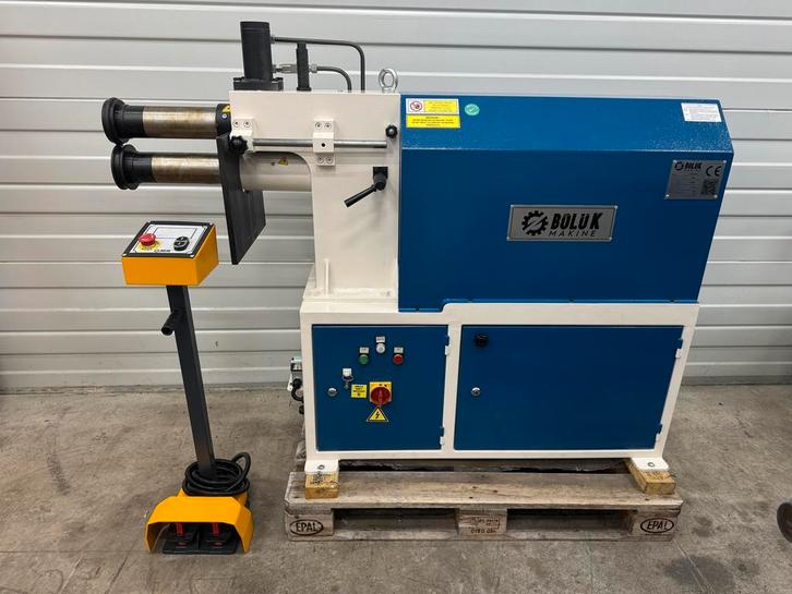 BOLUK hydraulische voormachine velsmachine 4 mm, Doe-het-zelf en Bouw, Gereedschap | Overige machines, Nieuw