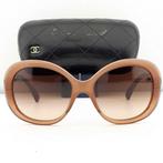 Chanel - Butterfly Brown with Gold Tone Chanel Logo Temple, Handtassen en Accessoires, Zonnebrillen en Brillen | Dames, Nieuw
