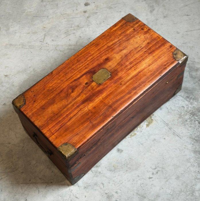 Kist - Hout, Messing - koloniale kist Nederland, Antiquités & Art, Art | Art non-occidental