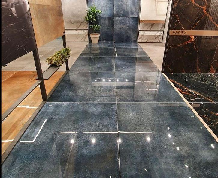 Dakar Blauw hoogglans 60x120 leviglass vloertegel wandtegel, Doe-het-zelf en Bouw, Tegels, Ophalen of Verzenden