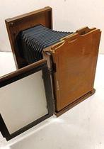 Antike Holzreisecamera mit Vintage Brass Optik, Audio, Tv en Foto, Nieuw