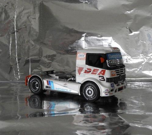 Minichamps 1:43 - Model vrachtwagen (3) - Mercedes-Benz Race, Hobby en Vrije tijd, Modelauto's | 1:5 tot 1:12