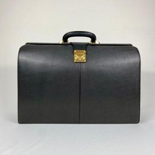 Valentino - Vintage Valentino Garavani Black Leather, Handtassen en Accessoires, Tassen | Damestassen