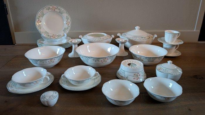 Villeroy & Boch - Eetservies (23) - Cesto - Porselein, Antiek en Kunst, Antiek | Meubels | Tafels