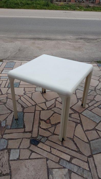 Artemide - Vico Magistretti - Tafel - STADIO 80-ARA -, Antiquités & Art, Antiquités | Meubles | Chaises & Canapés