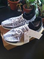 Yeezy X Adidas - Adidas Yeezy Boost 350 V2 CMPCT Slate Panda, Kleding | Heren, Nieuw