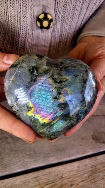 labradoriet Hart Opal - Roze - Goud - Turkoois kleuren -