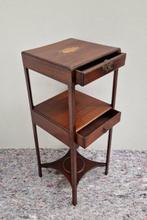 George III  Victorian Periode Bijzettafel - Étagère -, Antiek en Kunst