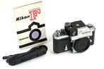 Nikon F - Demonstrator Appareil photo reflex mono-objectif