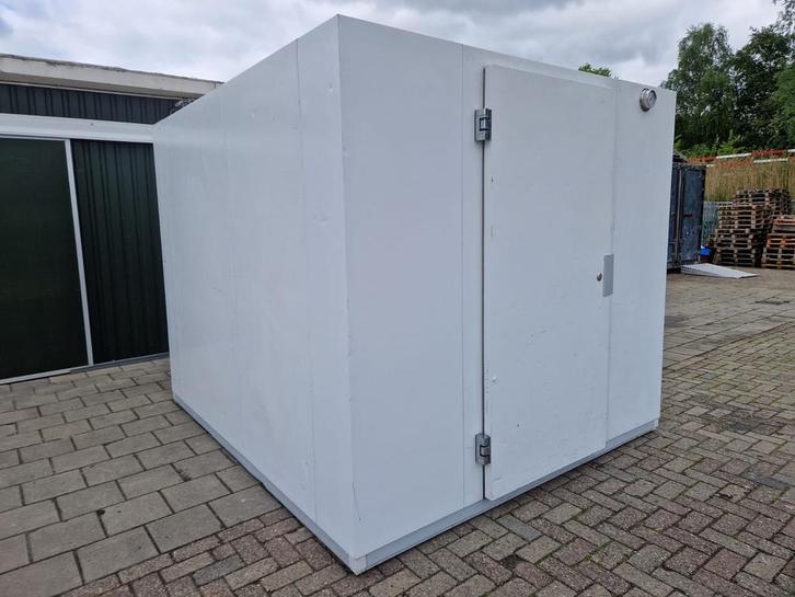 Koelcel 243 x 273 x 223 cm, Zakelijke goederen, Horeca | Keukenapparatuur, Gebruikt, Koelen en Vriezen