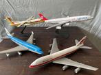 Modelvliegtuig - Four models: Turkish Airlines Airbus A340,