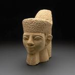 Replica van het oude Egyptisch Koninklijk hoofdbeeld