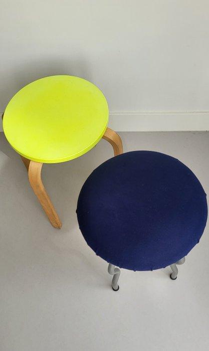 Kruk (2) - Chroom, Katoen, Metaal, Multiplex, Antiek en Kunst, Curiosa en Brocante