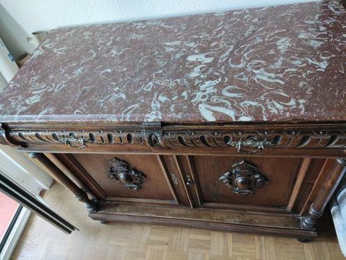 Dressoir - Walnoot - Walnoothouten dressoir, Antiek en Kunst, Antiek | Overige Antiek