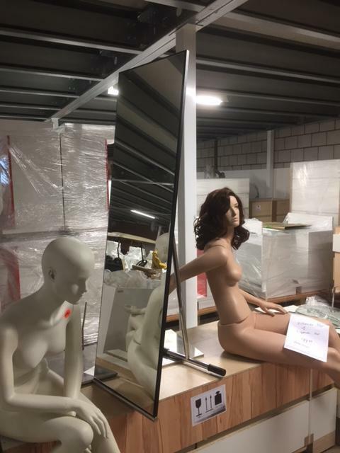 *TIP*  Gebruikte spiegel 1 x verhuurd, Zakelijke goederen, Kantoor en Winkelinrichting | Winkel en Inventaris, Ophalen of Verzenden