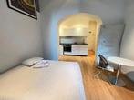 Appartement aan Rue des Commerçants, Brussels, Immo, Appartementen en Studio's te huur, 20 tot 35 m²