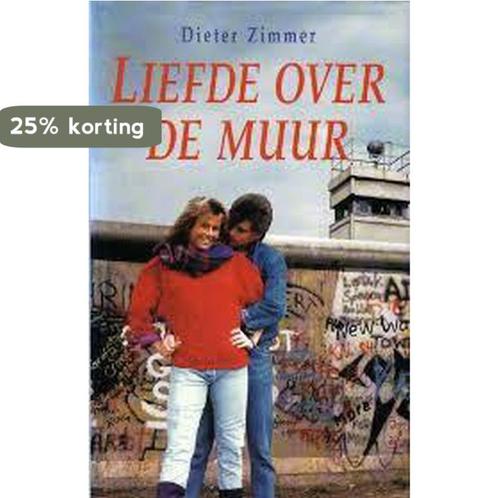 LIEFDE OVER DE MUUR 9789067902694 Zimmer, Boeken, Overige Boeken, Gelezen, Verzenden