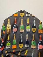Exclusief Champagne-stof met prestigieuze flessen. - Textiel, Antiek en Kunst