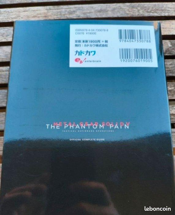 Konami - Metal Gear Solid V - 2 guides Metal Gear Solid V, Consoles de jeu & Jeux vidéo, Consoles de jeu | Accessoires Autre