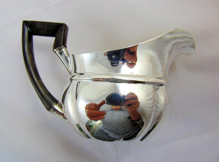 St. Petersburg - Silver Cream Jug - Second Half of the 19th, Antiek en Kunst, Antiek | Zilver en Goud