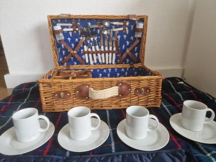 Picknickmand (24) - Leder, Aardewerk, wilgentenen,, Antiek en Kunst, Curiosa en Brocante
