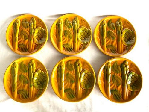 Vallauris - Tafelservies voor 6 - Keramiek - Zes borden met, Antiek en Kunst, Curiosa en Brocante
