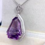 ***GEEN RESERVE*** Violet Geometry – Moderne 19,6 ct