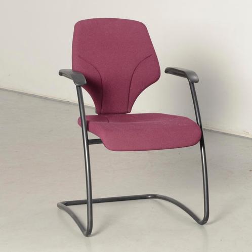 Giroflex 64 vergaderstoel, paars, sledeframe,, Huis en Inrichting, Stoelen, Gebruikt, Ophalen of Verzenden