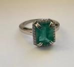 Ring Platina - 3.81ct. tw. Smaragd - Diamant -