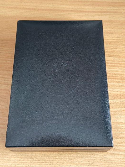 Star Wars - Medal of Yavin IV – Official Disney Parks, Verzamelen, Film en Tv