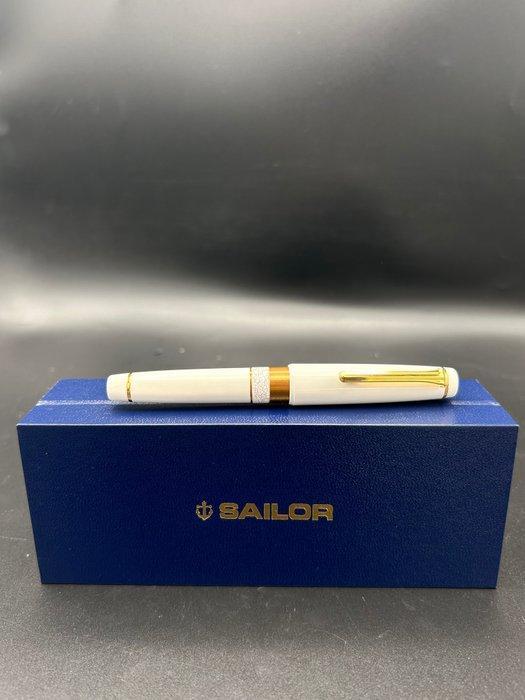 Pro Gear Classic Ko Deco Lotus Line - Vulpen, Verzamelen, Pennenverzamelingen