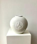 KPM Berlin - Trude Petri - Vase - Zwiebelform - Porcelaine -, Antiek en Kunst