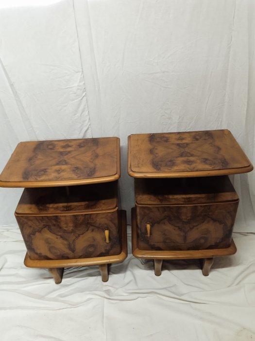 Nachtkastje - Wortelnotenhout - Set vintage nachtkastjes, Antiek en Kunst, Kunst | Designobjecten