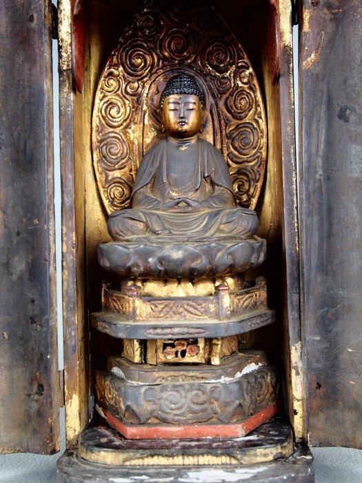 408-Year-Old Amida Buddha Statue in a Shrine - Beeld Hout -, Antiek en Kunst, Antiek | Overige Antiek