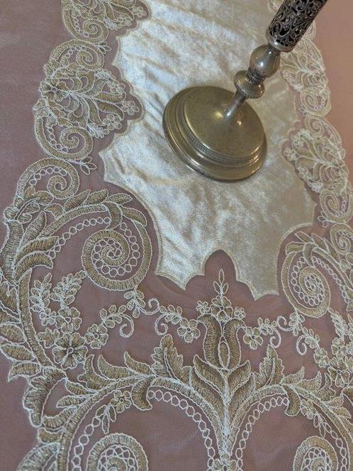 Elegante en prinselijke loper in gouden canottiglia en, Antiek en Kunst, Antiek | Tapijten, Tafelkleden en Textiel